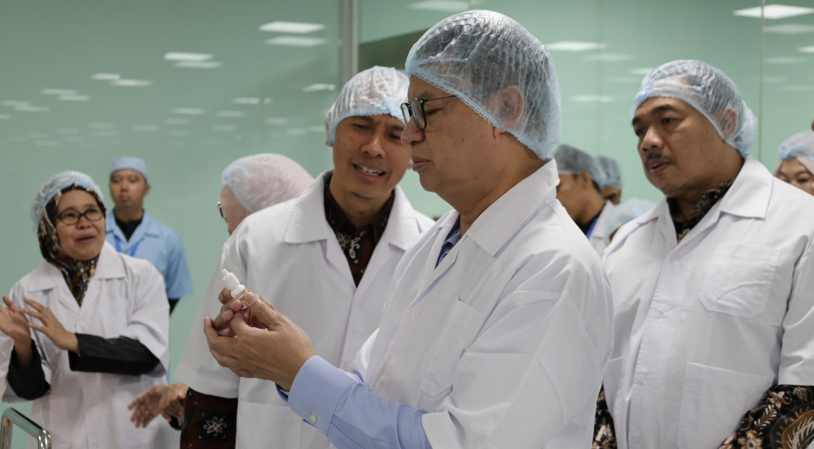 Kepala BPOM Taruna Ikrar Optimistis Cendo dan Sanbe Farma Dapat Bersaing di Pasar Global